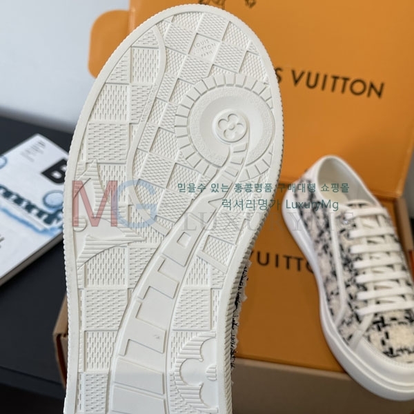 ���� ���̺��� Lagoon ����Ŀ�� LV7800642-4