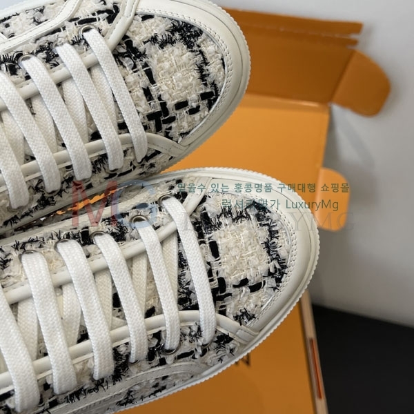 ���� ���̺��� Lagoon ����Ŀ�� LV7800642-1