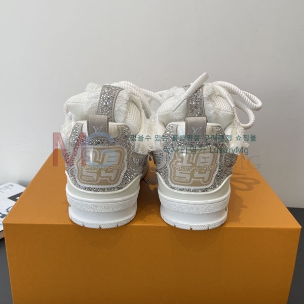 �������� ���̺��� Skate����Ŀ�� LV788051