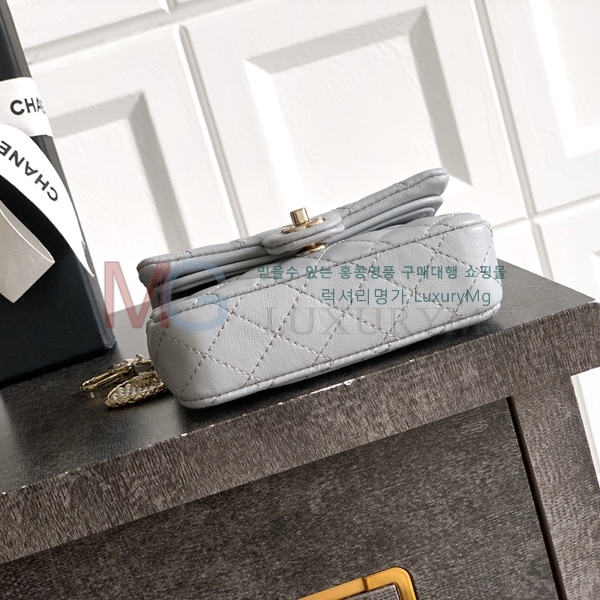 ��* �̴� �÷��� A72030-6