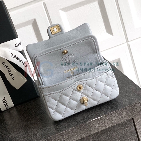 ��* �̴� �÷��� A72030-6