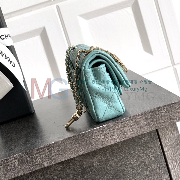 ��* �̴� �÷��� A72030-1