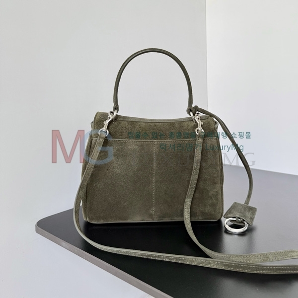 �߷��þư� �ε��� �ڵ�� �̴� 795456-1