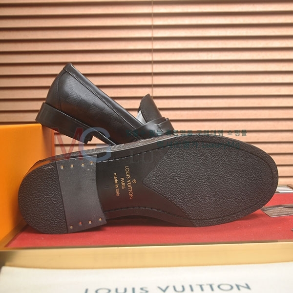 ���� ���̺��� ���� 1LV336021-2