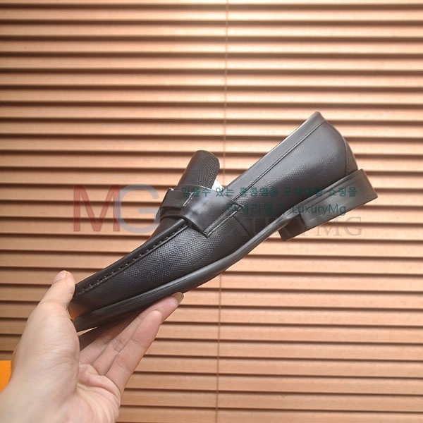 ���� ���̺��� ���� 1LV336021-3