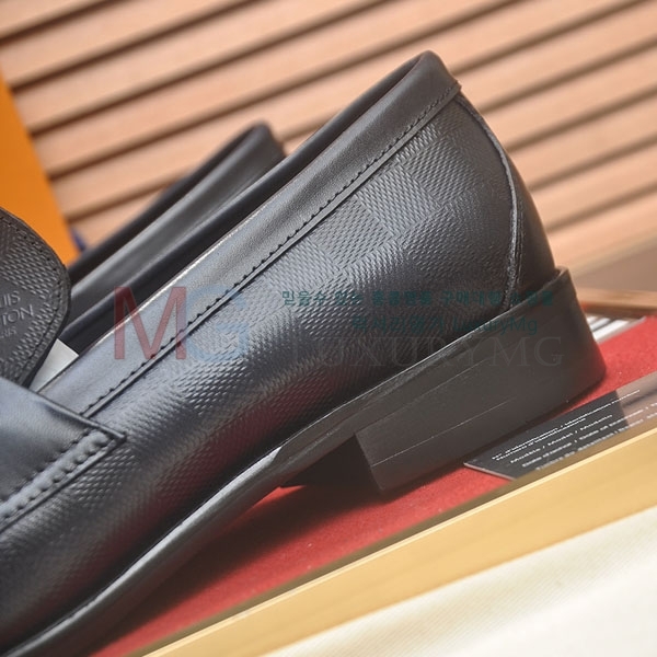 ���� ���̺��� ���� 1LV336021-3