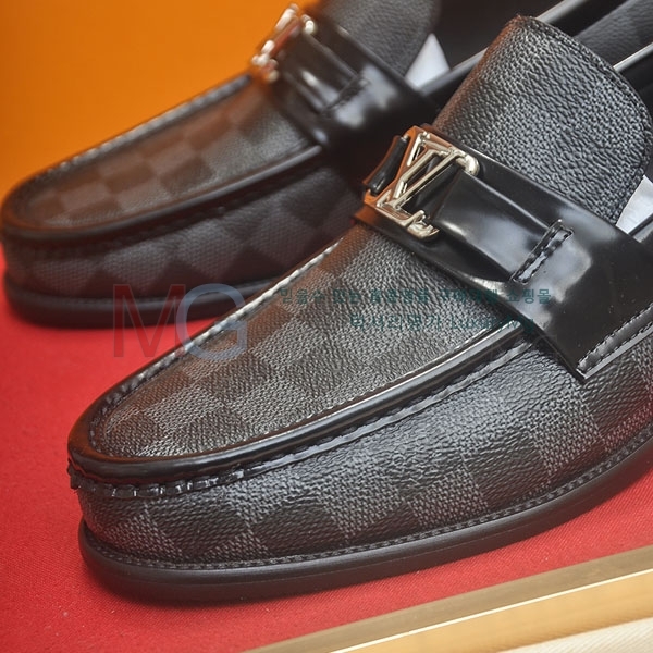 ���� ���̺��� ���� 1LV336021-5