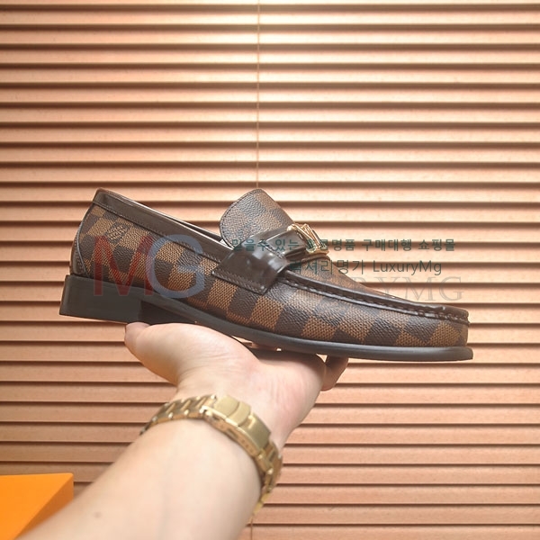 ���� ���̺��� ���� 1LV336021-8