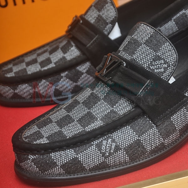 ���� ���̺��� ���� 1LV336021-7