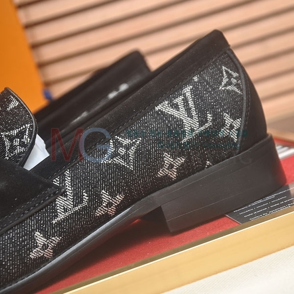 ���� ���̺��� ���� 1LV336021-6