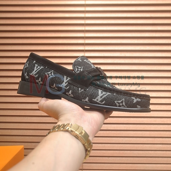 ���� ���̺��� ���� 1LV336021-6