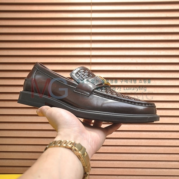 ���� ��� ���� F2599980-2