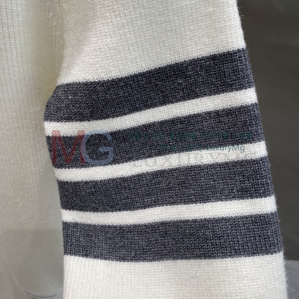 ���� ����� ����� TB823415-1