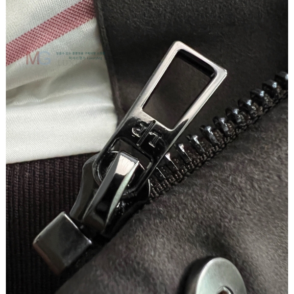 ���� �η�**�� ��Ŷ LP6384679-2