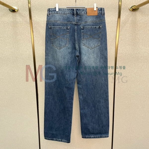 ���� ���ڷ� ��ġ�ڸ� û���� BC256390