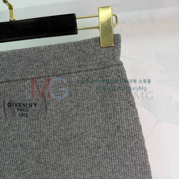 ���� ����� ��ĿƮ GV9134560-2