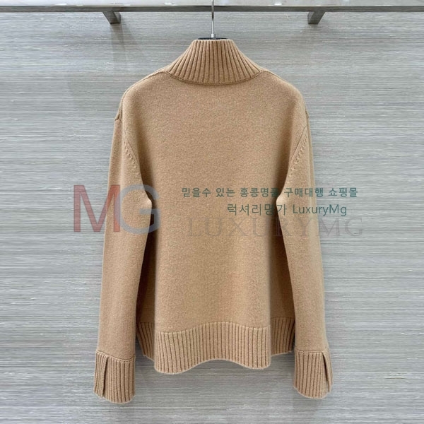 ���� �η�**�� ������ LP325677-8