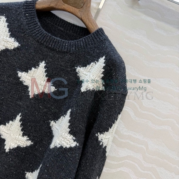 ���� �η�**�� ������ LP325677-11