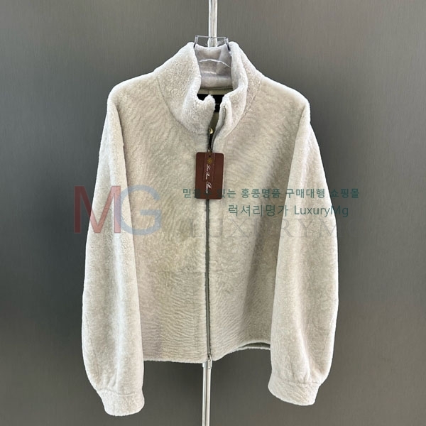  η** þ   LP422564-7