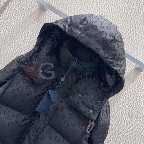 ���� ���̺��� �ٿ� �е� LV2145606-3