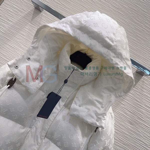 ���� ���̺��� �ٿ� �е� LV2145606-4