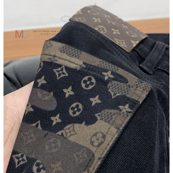 ���� ���̺��� û���� LV326745