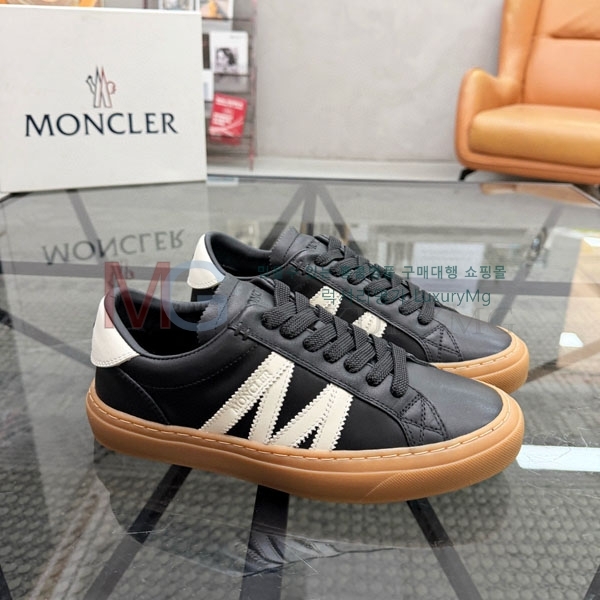  ���� ��**�� ����Ŀ�� MO3669051-1