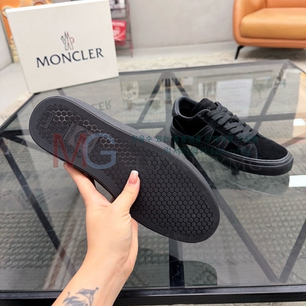  ���� ��**�� ����Ŀ�� MO3669051-5