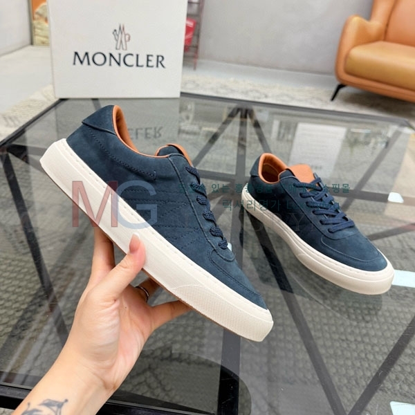  ���� ��**�� ����Ŀ�� MO366925-1