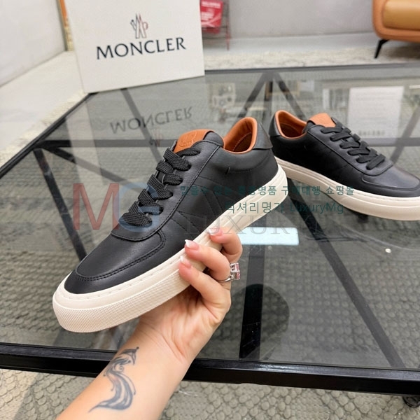  ���� ��**�� ����Ŀ�� MO366925-3