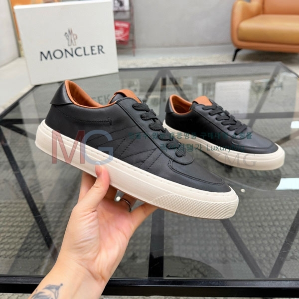  ���� ��**�� ����Ŀ�� MO366925-3