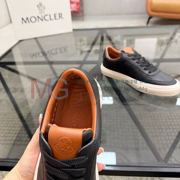  ���� ��**�� ����Ŀ�� MO366925-3