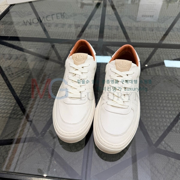  ���� ��**�� ����Ŀ�� MO366925-2