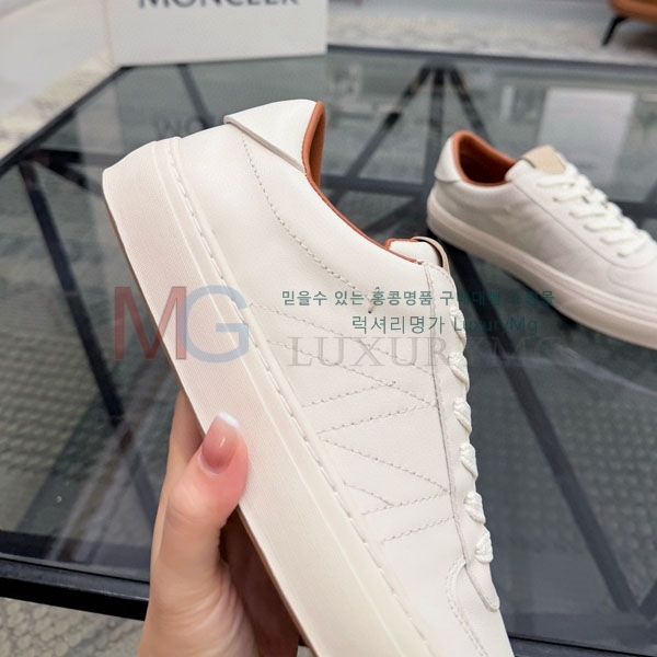  ���� ��**�� ����Ŀ�� MO366925-2