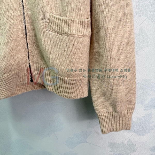 ���� �̿�̿� ������ ��Ŷ MU354408-1