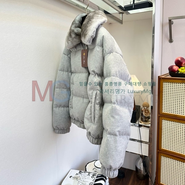 ���� �η�**�� �ٿ� �е� LP424502-17