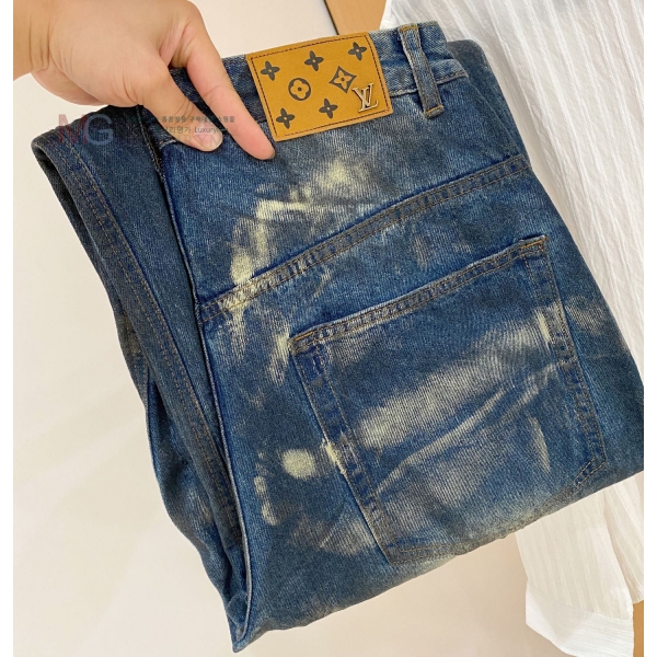 ���� ���̺��� û���� LV326750