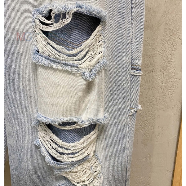 ���� �߷��þư� û���� BA824361