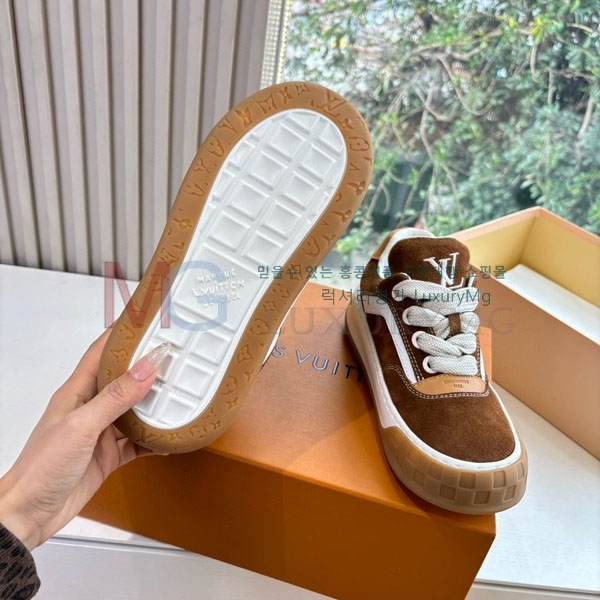 �������� ���̺��� ����Ŀ�� LV628801-1