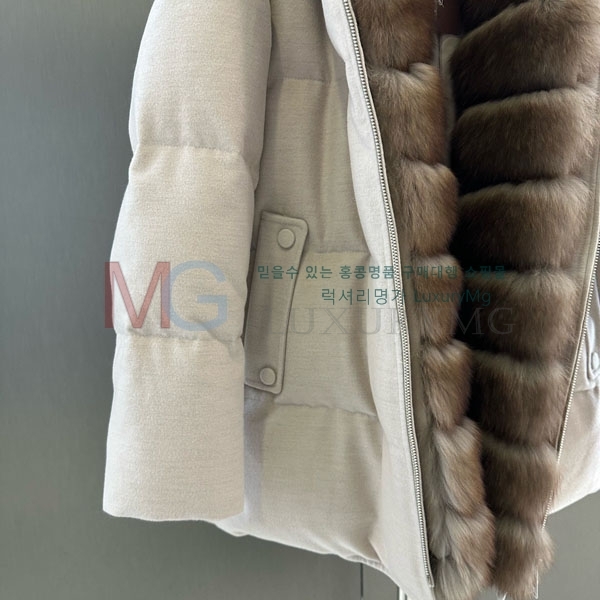 ���� �η�**�� �ٿ� �е� LP424502-24