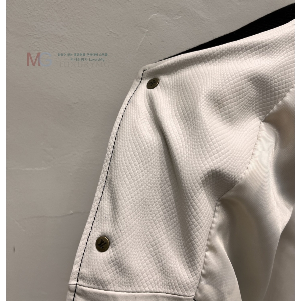 ���� ���̺��� ���� ��Ŷ LV5261960