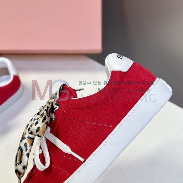 ���� �̿�̿� ����Ŀ�� MI3308802