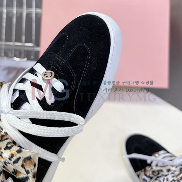 ���� �̿�̿� ����Ŀ�� MI3308802-3