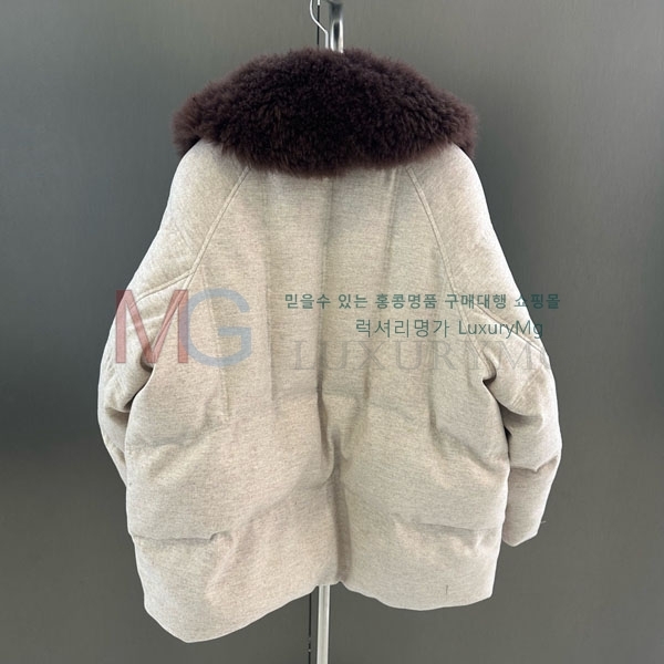 ���� �η�**�� �ٿ� �е� LP434064-2