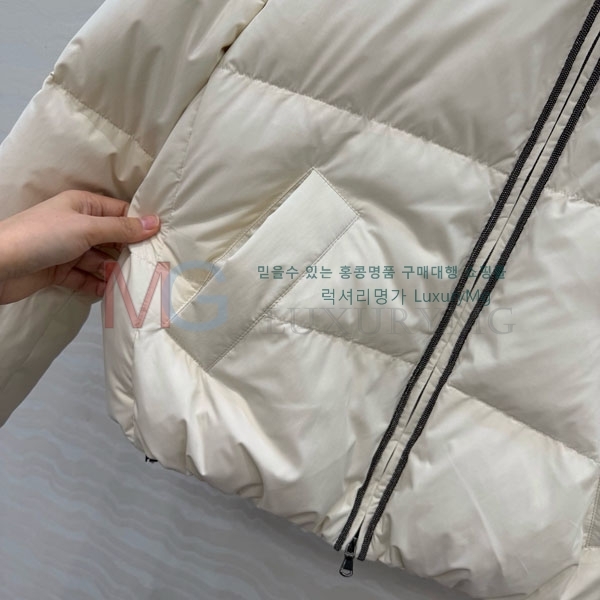 ���� ���ڷ� ��ġ�ڸ� �ٿ� �е� BC5345054-1