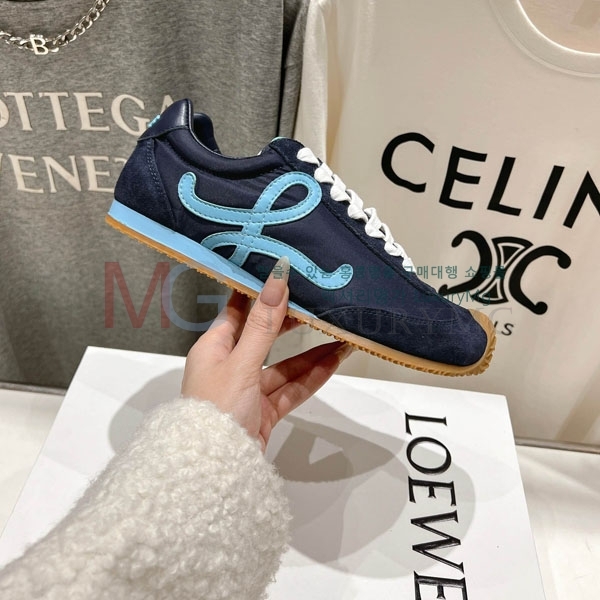 ���� �ο��� ����Ŀ�� R7T63301-8