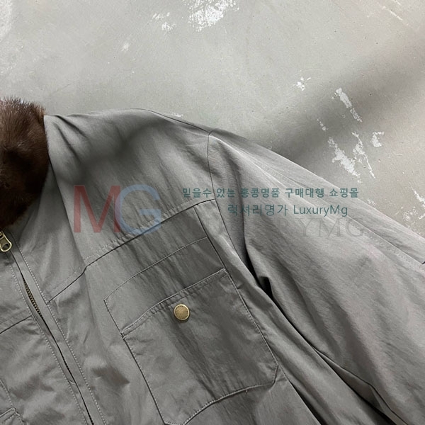 ���� �̿�̿� �þ �� ���� �ٿ� �е� MU341203-1