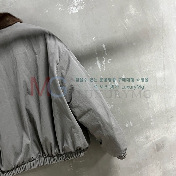 ���� �̿�̿� �þ �� ���� �ٿ� �е� MU341203-1