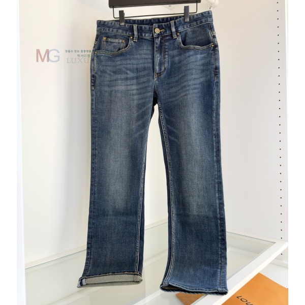 ���� ���̺��� û���� LV326752