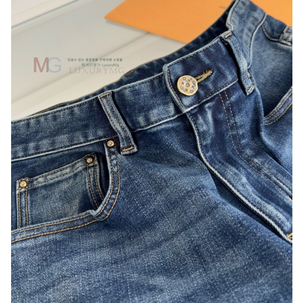 ���� ���̺��� û���� LV326752